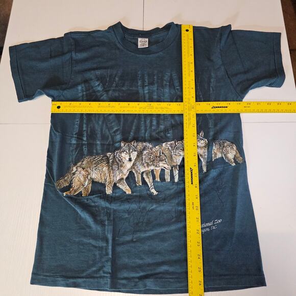 Vintage 90s Turner Single Stitch Wolves T-Shirt Blue Animal Nature M USA 3599 - Picture 6 of 7